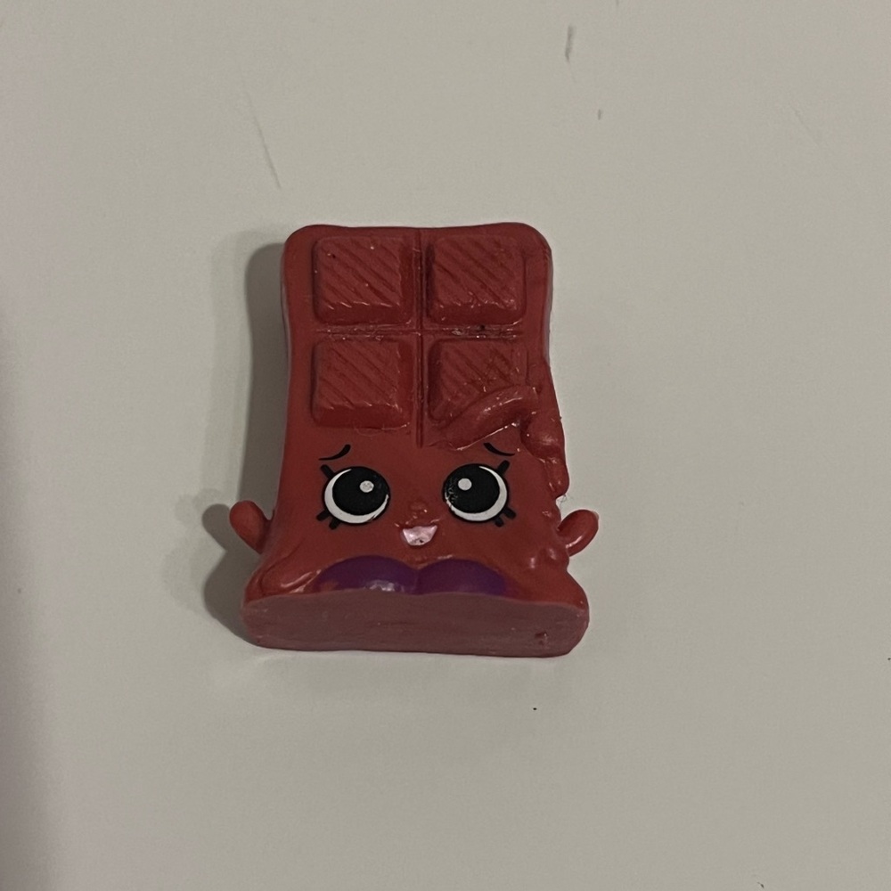 Shopkins Choc Lab - Season 3 - Ultra Rare "Choc Frosted"